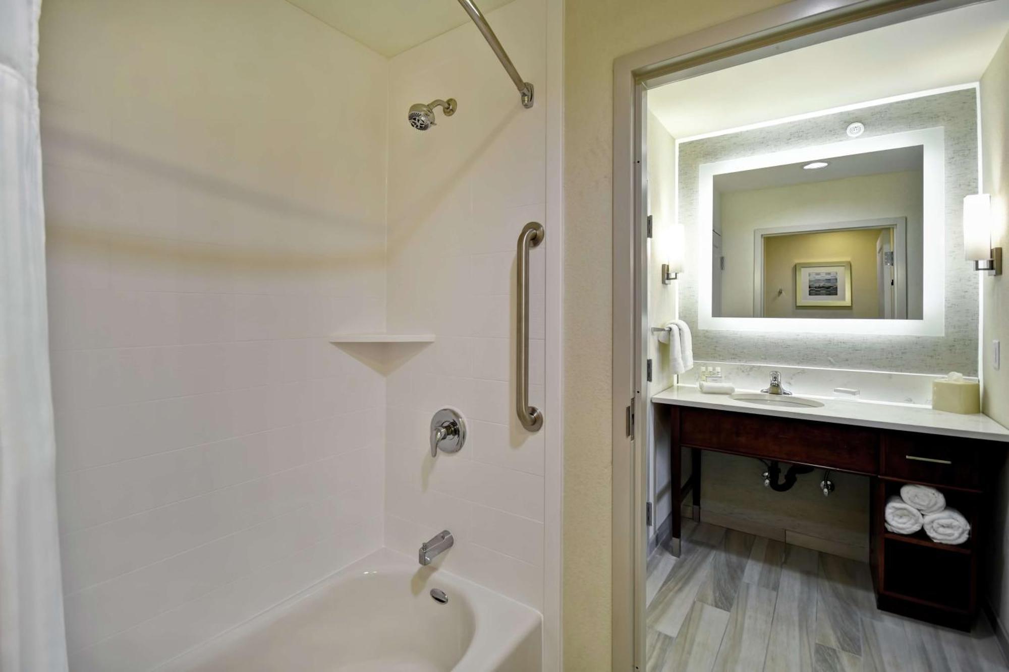 Homewood Suites By Hilton Salt Lake City Airport Экстерьер фото