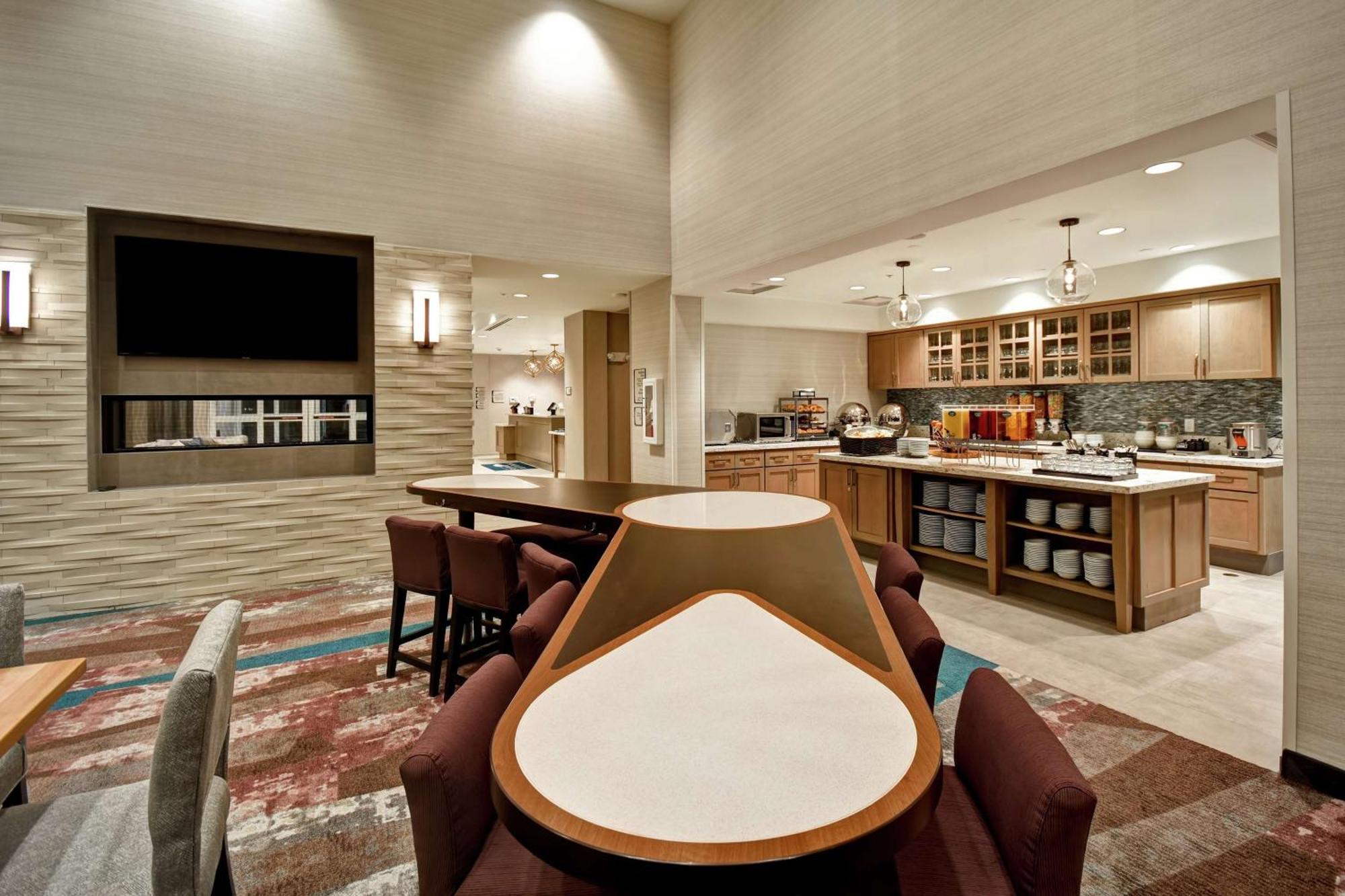Homewood Suites By Hilton Salt Lake City Airport Экстерьер фото